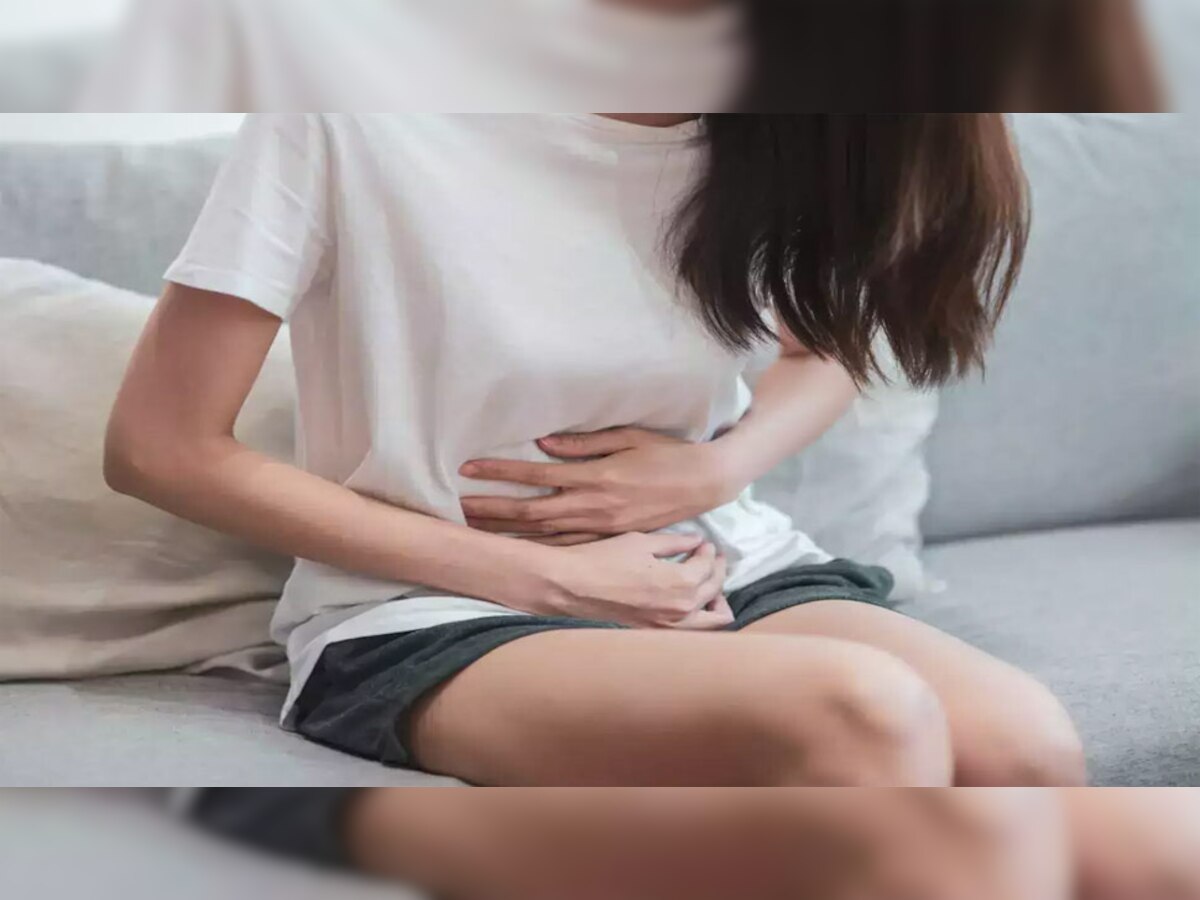 Covid-19 Symptoms: सिर्फ खांसी-बुखार में न उलझें, पेट के ये 3 लक्षण दिखे तो तुरंत हो जाएं सावधान