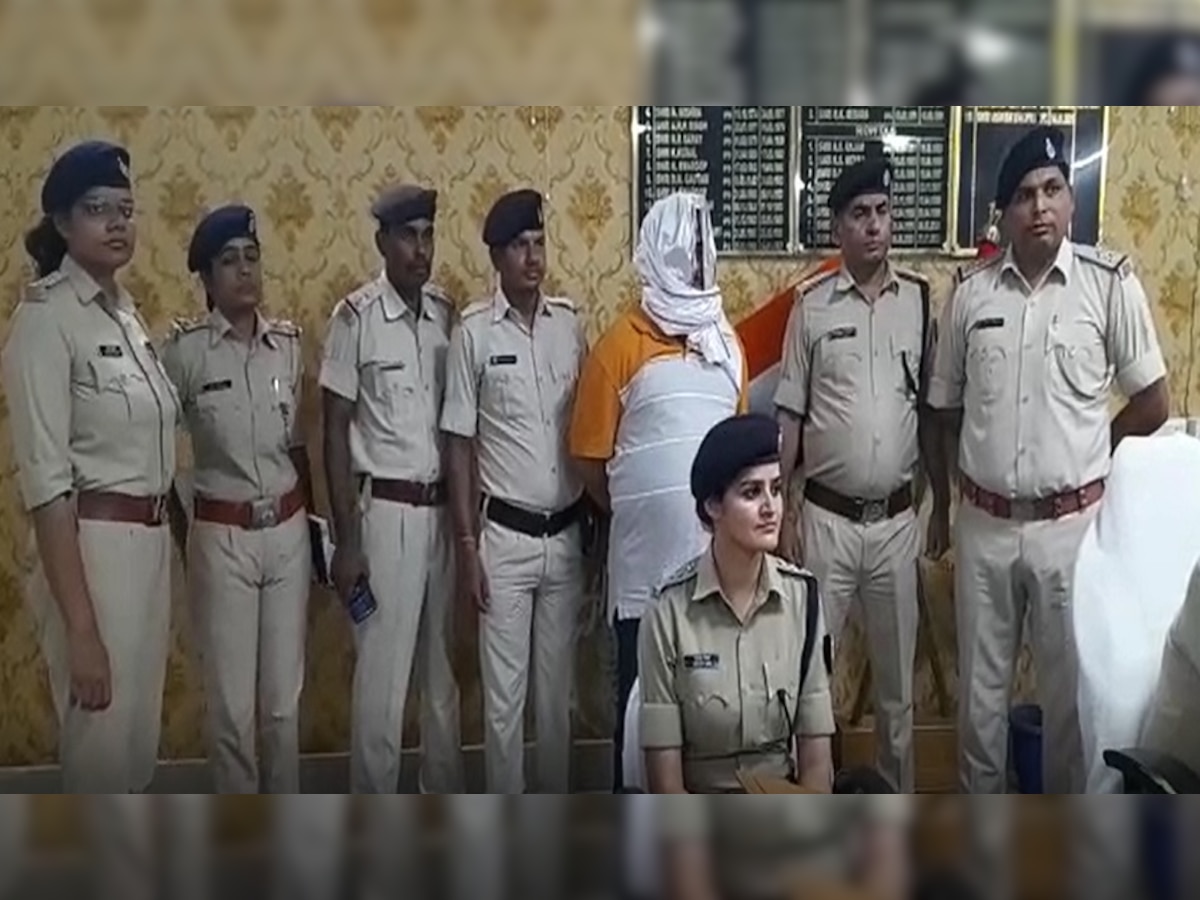 बीते 10 सालों से रोहतास पुलिस के लिए सिर दर्द बना मोस्ट वांटेड अपराधी गिरफ्तार, कई मामलों में थी तलाश 