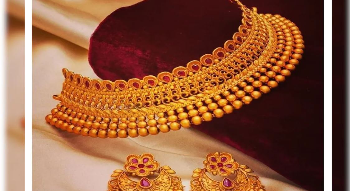 Gold Silver Price: चांदी के दाम में गिरावट, जानिए क्या रहा सोने का भाव