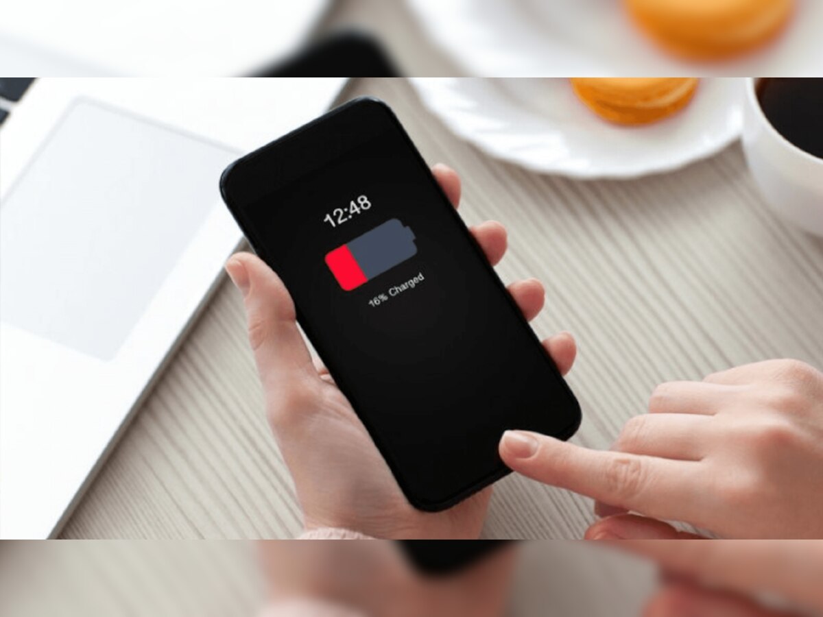 बिना बिजली के Smartphone को 10 बार कर सकेंगे फुल चार्ज; जानिए मस्त तरीका; नहीं आएगा ज्यादा Electricity Bill