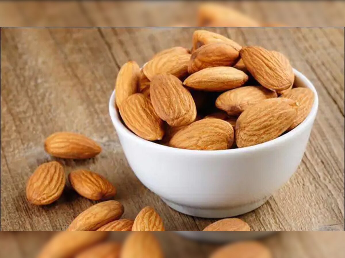 Almond benefits: रोजाना नाश्ते में शामिल करें इतने बादाम, होंगे शरीर को यह बड़े बदलाव