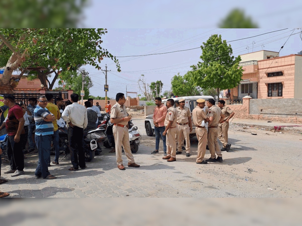 उदयपुर घटना के विरोध में बाजार बंद