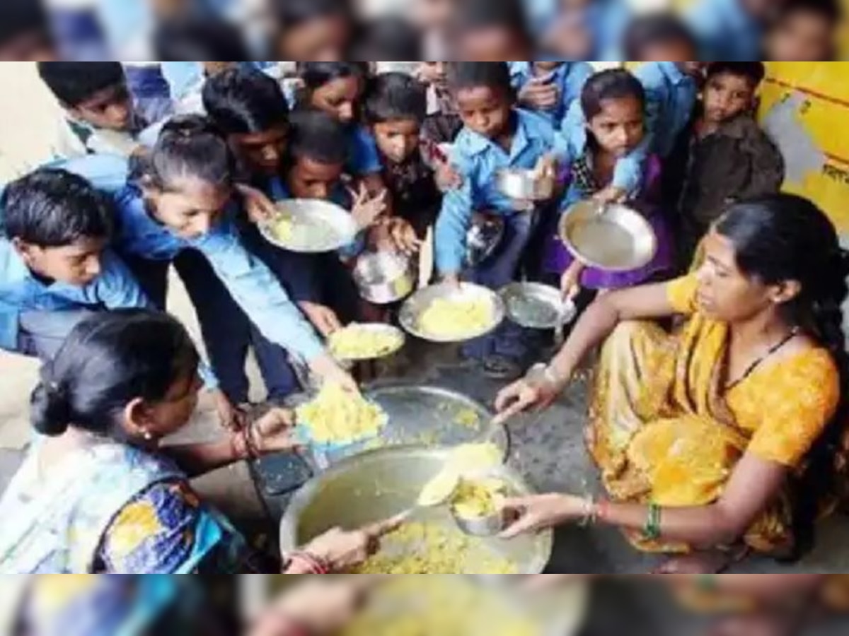 भागलपुर में मिड डे मील का खाना खाने से बच्चे बीमार 