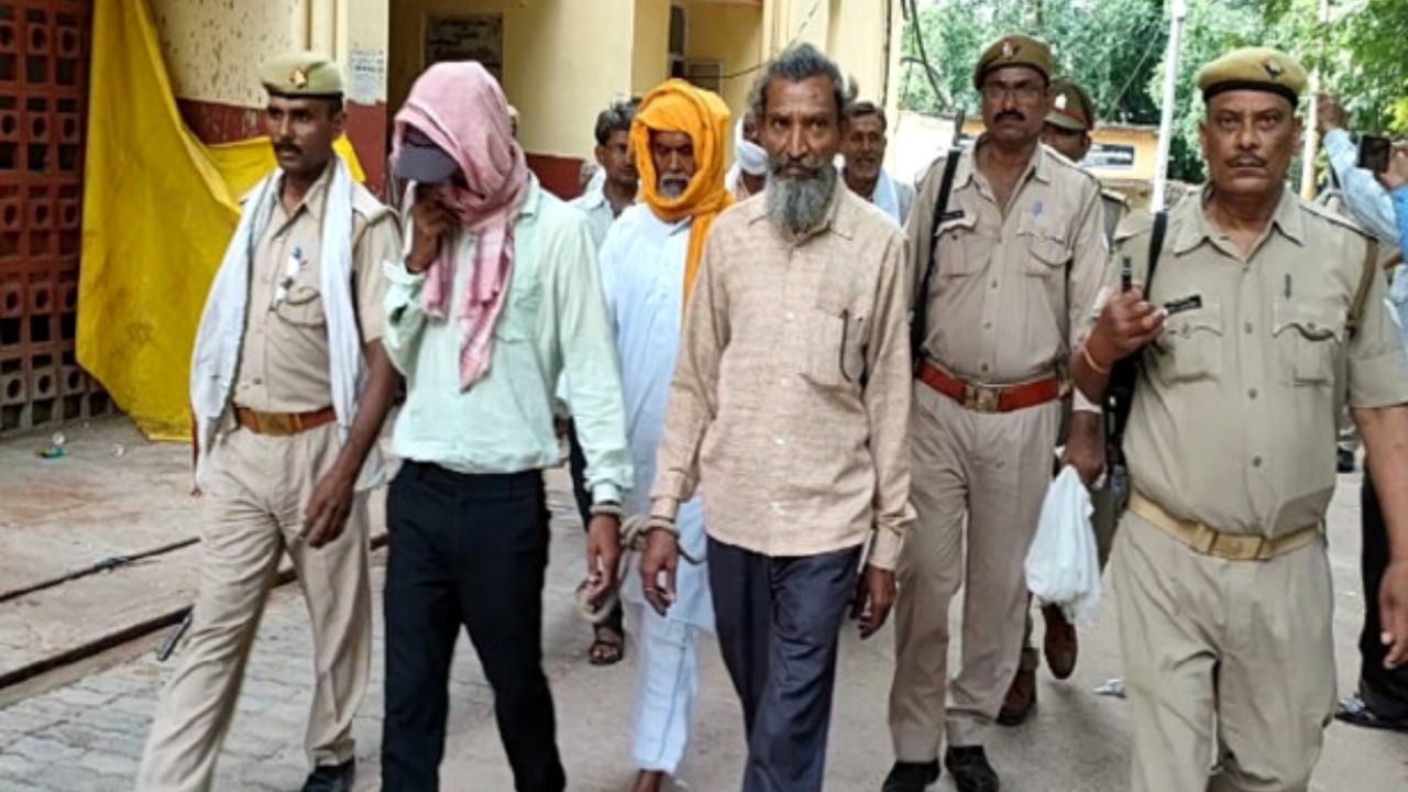 Banda Thokia Gang UP STF Court sentenced 13 accused to life
