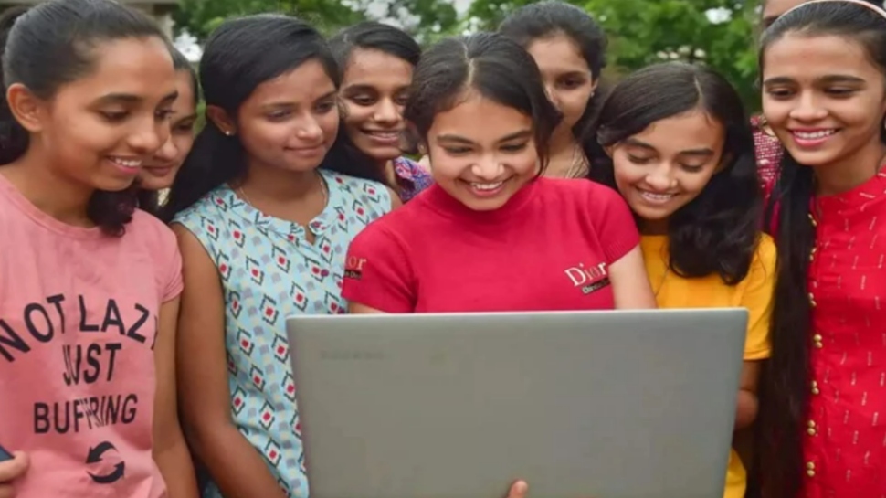 PSEB Class 10th Results 2022: पंजाब बोर्ड 10वीं का रिजल्ट यहां कर पाएंगे चेक, जानिए कब हो सकते हैं नंबर जारी PSEB Class 10th Results 2022: पंजाब बोर्ड 10वीं का रिजल्ट यहां कर पाएंगे चेक, जानिए कब हो सकते हैं नंबर जारी