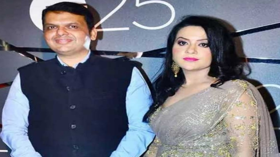 Maharashtra deputy CM devendra fadnavis wife amruta fadnavis tweets eknath  shinde  Amruta Fadnavis Tweet                 