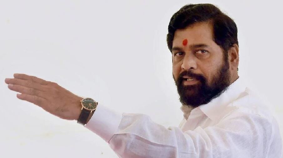 Maharashtra: बागी विधायक अयोग्य हुए घोषित, तो फिर पलट सकती है महाराष्ट्र की सत्ता