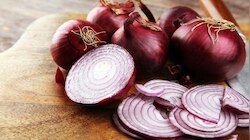 कब्ज, बालों की समस्या से पाना है छुटकारा तो प्याज खाएं! जानिए इसके चमत्कारिक फायदे