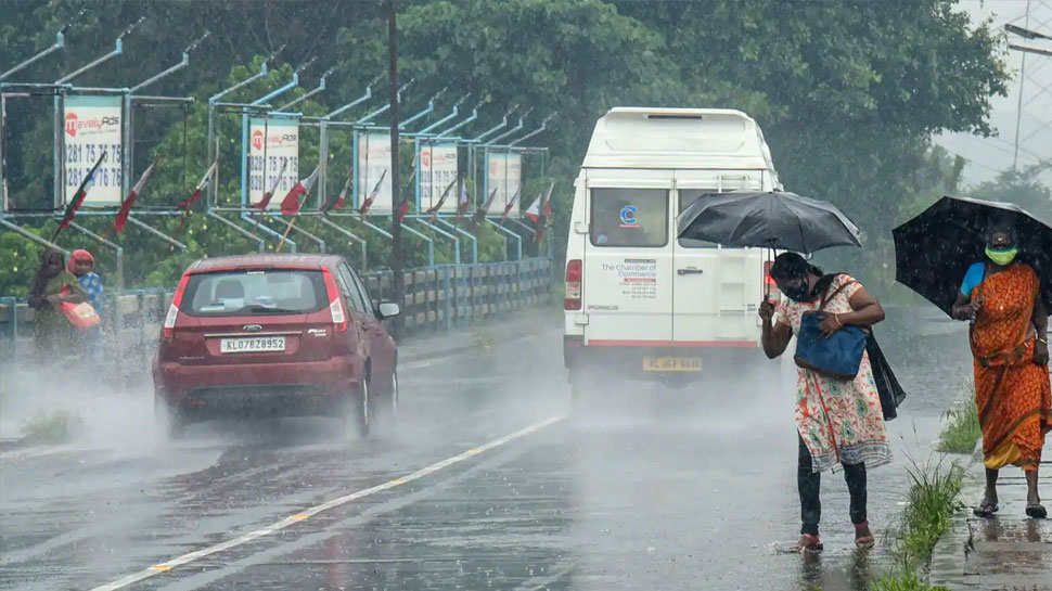 Monsoon Update: जरा संभलकर! पूरे देश में मानसून ने ली एंट्री, बारिश को लेकर मौसम विभाग ने जारी किया अलर्ट