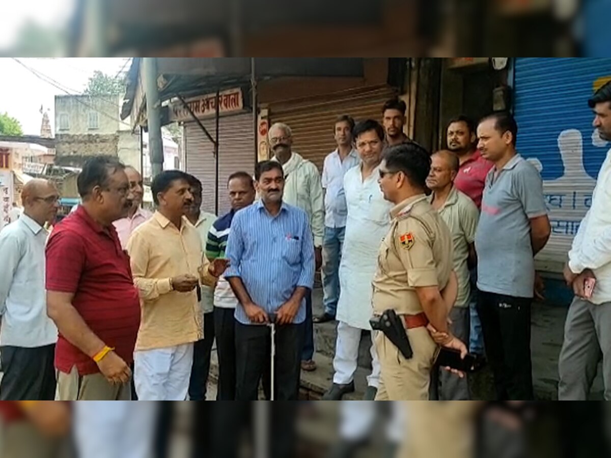 उदयपुर मामले में खेतड़ी कस्बा बंद, कार्रवाई की मांग को लेकर SDM को सौंपा ज्ञापन