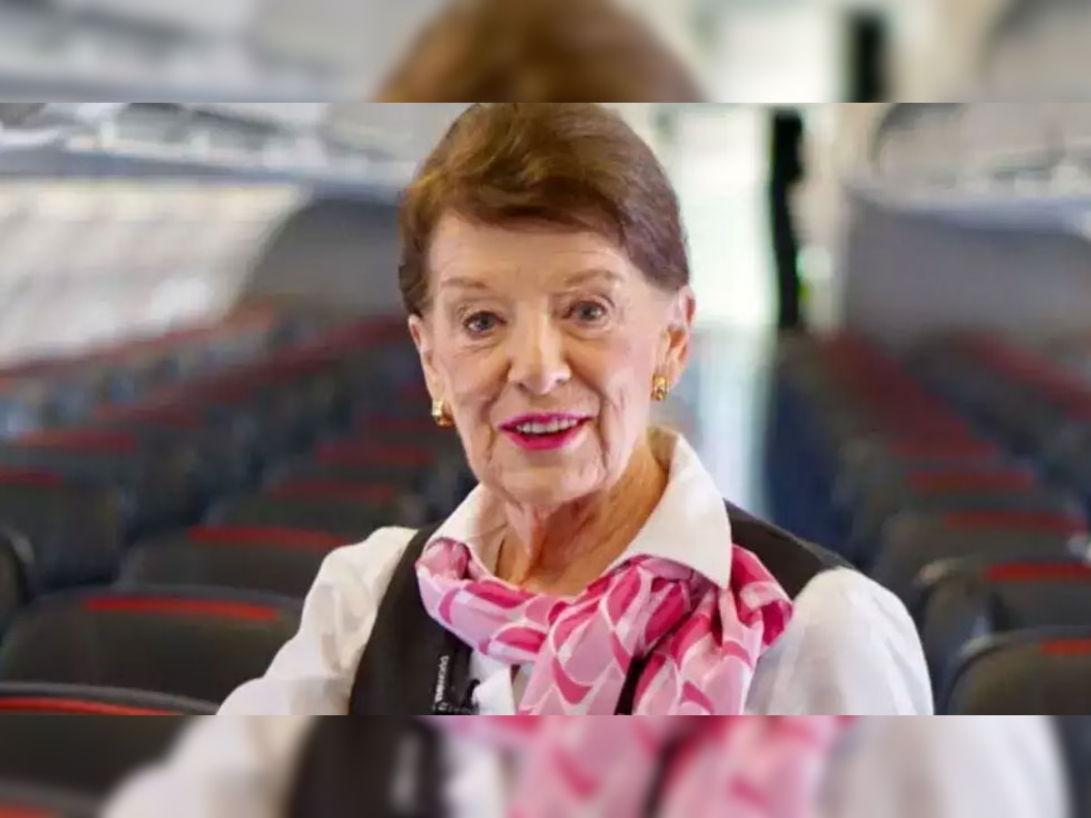 World Oldest Air Hostess: ये हैं दुनिया की सबसे उम्रदराज एयर होस्टेस, पिछले 65 साल से कर रही नौकरी