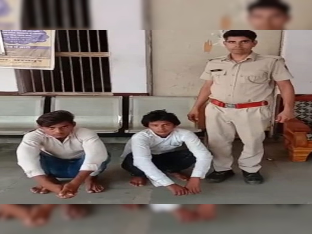 कामां पुलिस की ऑनलाइन ठगी पर बड़ी कार्रवाई, 8 मोबाइल, डेबिट और एटीएम कार्ड बरामद