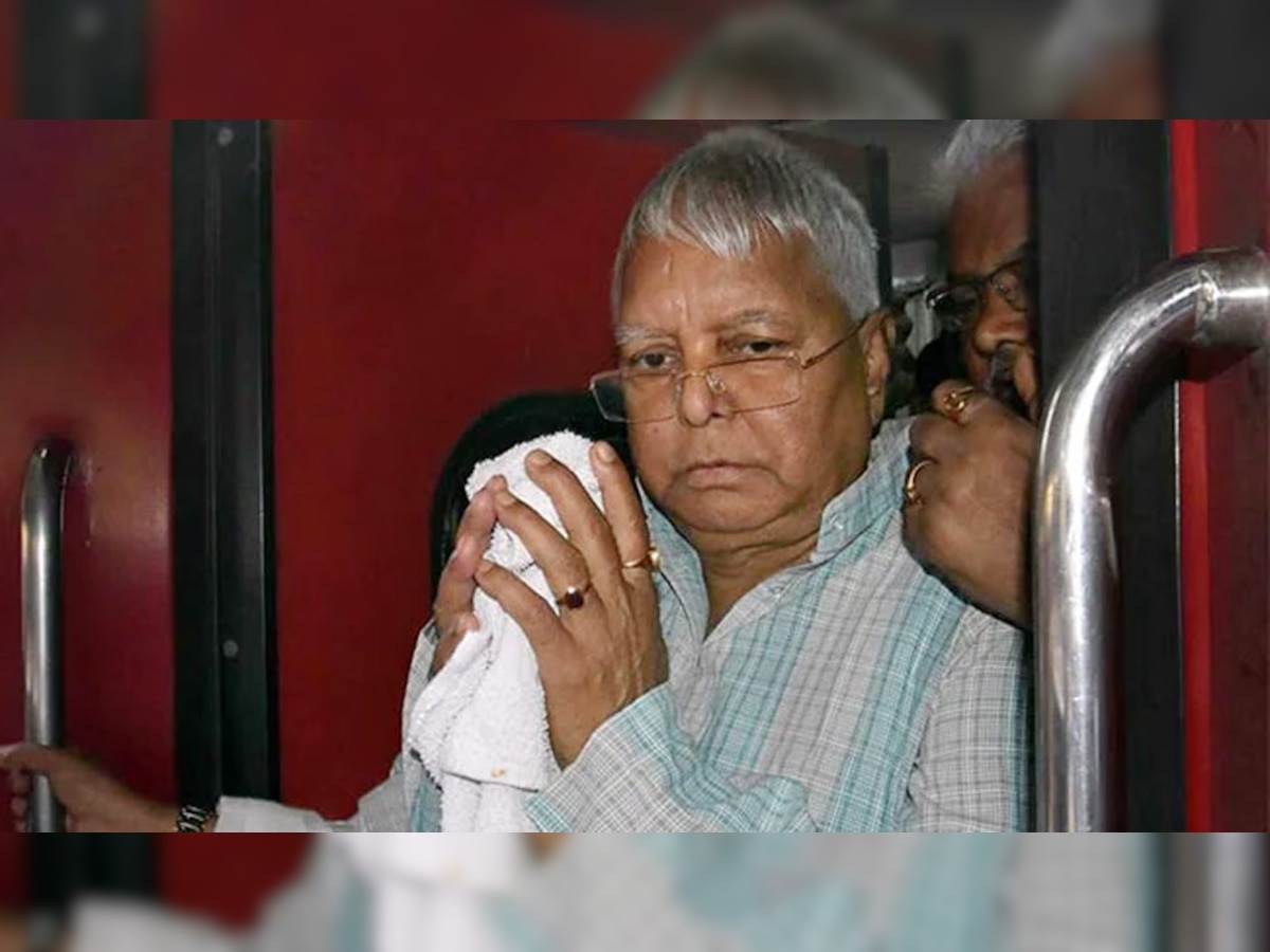 Lalu Yadav in ICU: लालू यादव ICU में भर्ती, बेहोशी की हालत में लाए गए थे अस्पताल; जानें अब कैसी है तबीयत