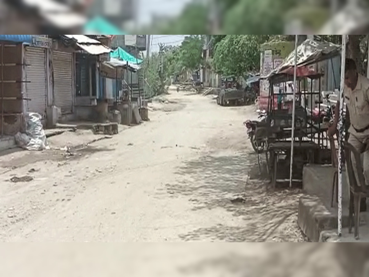 उदयपुर हत्याकांड के विरोध में बोराड़ा कस्बा रहा बंद, ग्रामीणों ने नायब तहसीलदार को सौंपा ज्ञापन