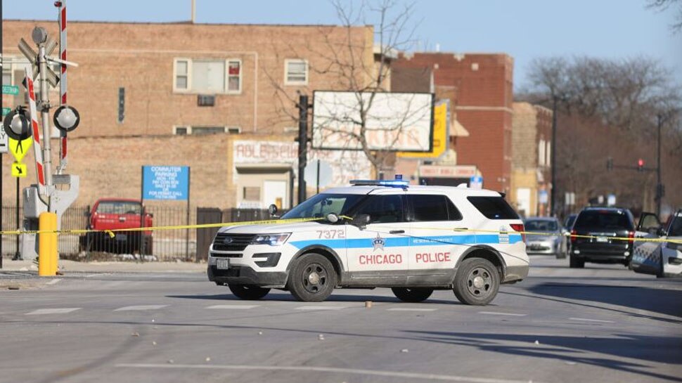 Chicago mass shooting 6 killed and 24 injured due to shooting in