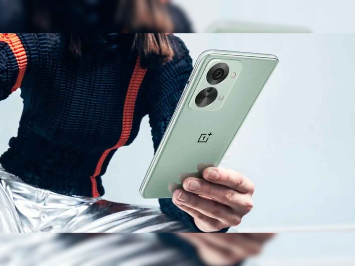 OnePlus Nord 2T Review: स्टाइलिश डिजाइन और धांसू कैमरा; कम कीमत में मिल रहे हैं मस्त फीचर्स