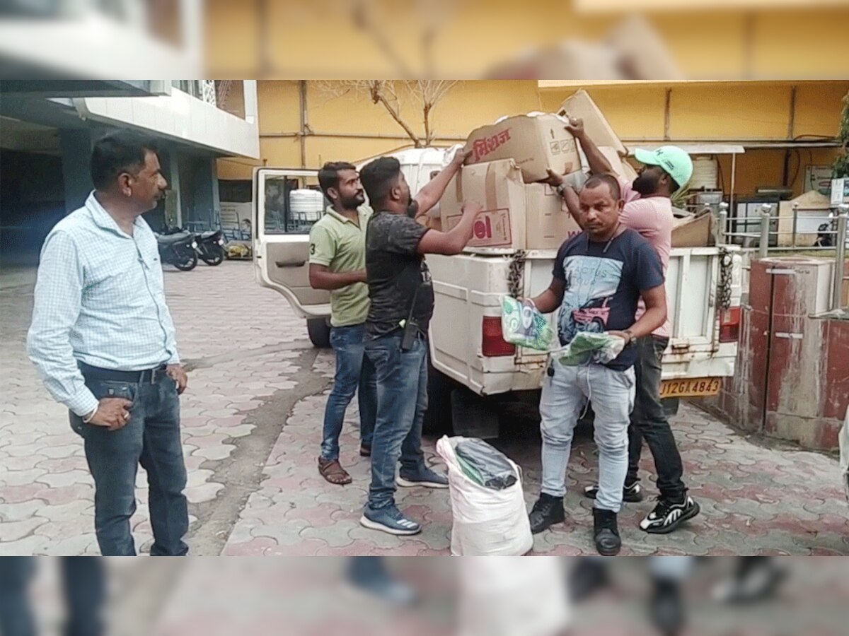 Dungarpur: सिंगल यूज प्लास्टिक के खिलाफ नगरपरिषद टीम की सख्त कार्रवाई, वसूला जुर्माना