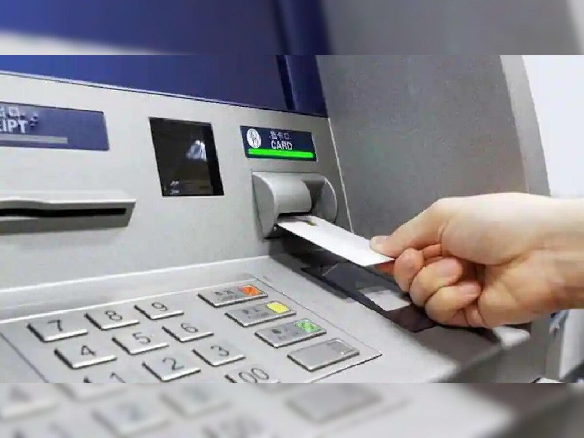 न कोई बीमा, न हेल्थ कवर, अगर पास है ATM तो होगा 10 लाख का फायदा