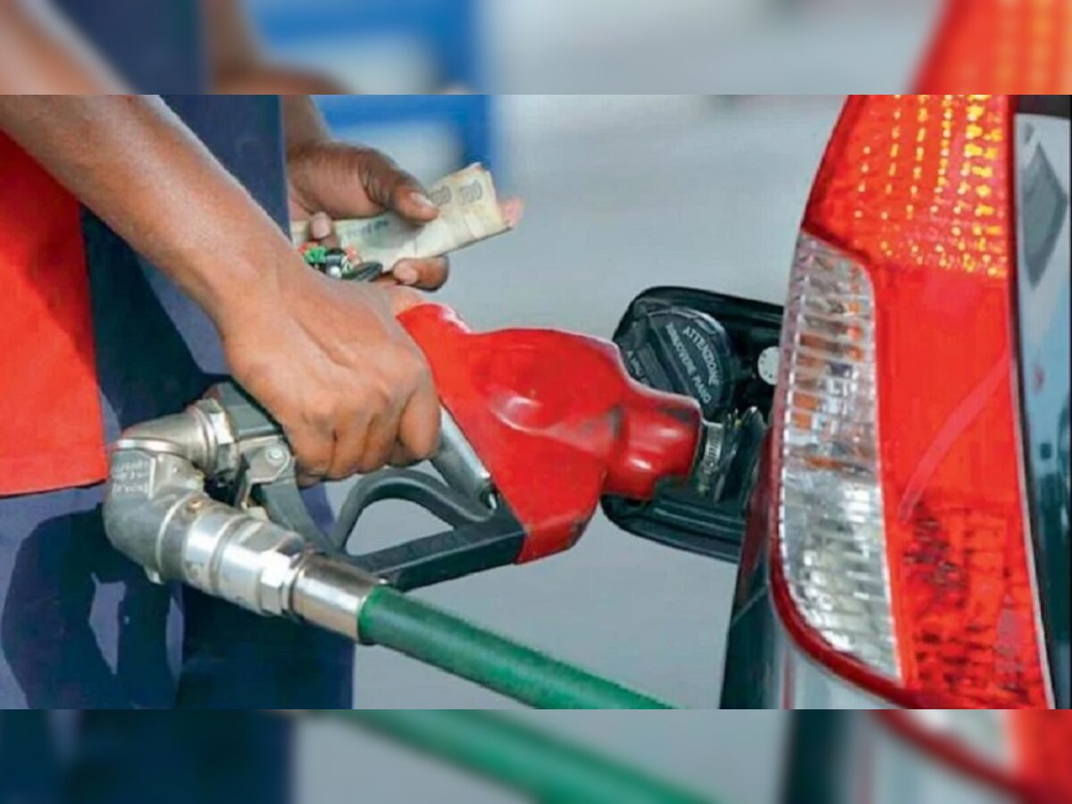 Petrol Diesel Price Today: पेट्रोल डीजल के दामों में मिली राहत, जानें आज के लेटेस्ट रेट 