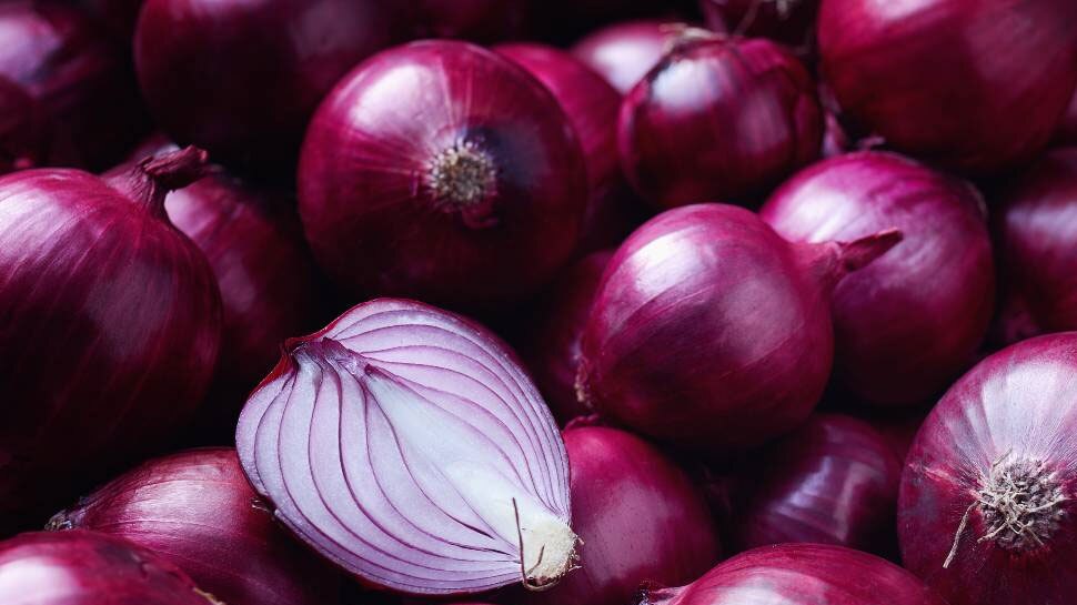Side Effects of Onion stomach distress or pain after eating onion skin