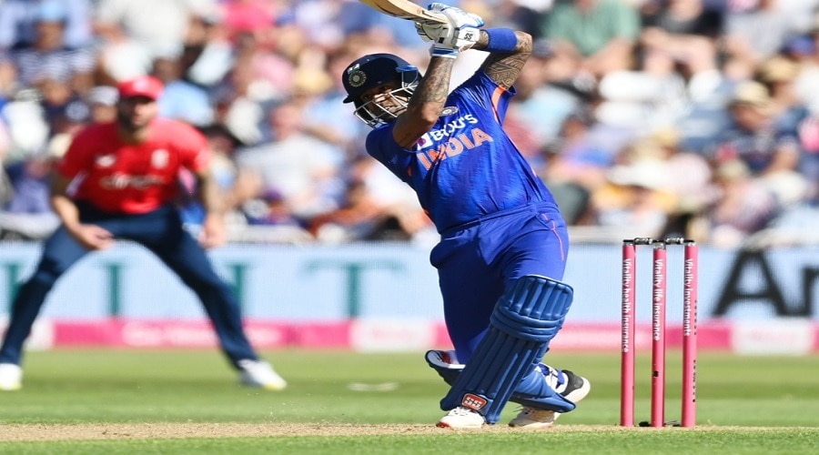 IND vs ENG: सूर्यकुमार का ताबड़तोड़ शतक भी नहीं जिता पाया मैच, तीसरे टी20 में इंग्लैंड की जीत 