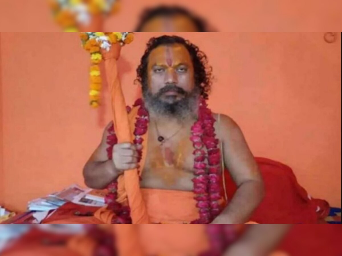 Paramhans Das Statement: परमहंस दास का मौलानाओं पर पलटवार, मदरसों और जिहाद को लेकर दिया बड़ा बयान 