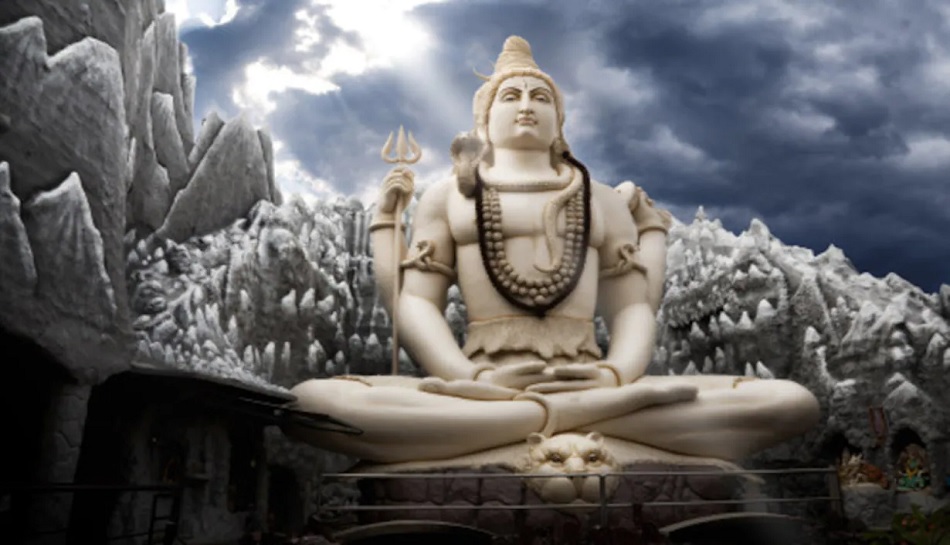 Mahadeva Shiva pooja in sawan know these special mantra of lord ...