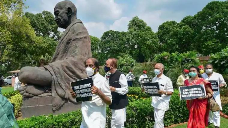 संसद भवन में धरना मना है... मोदी सरकार के आदेश पर भड़की कांग्रेस