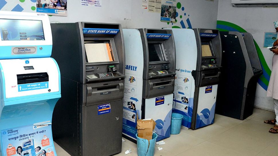 Atm Rules SBI Vs ICICI Vs Axis Vs HDFC Bank Check Here Latest ATM Atm Rules SBI Vs ICICI Vs Axis Vs HDFC Bank Check Here Latest ATM