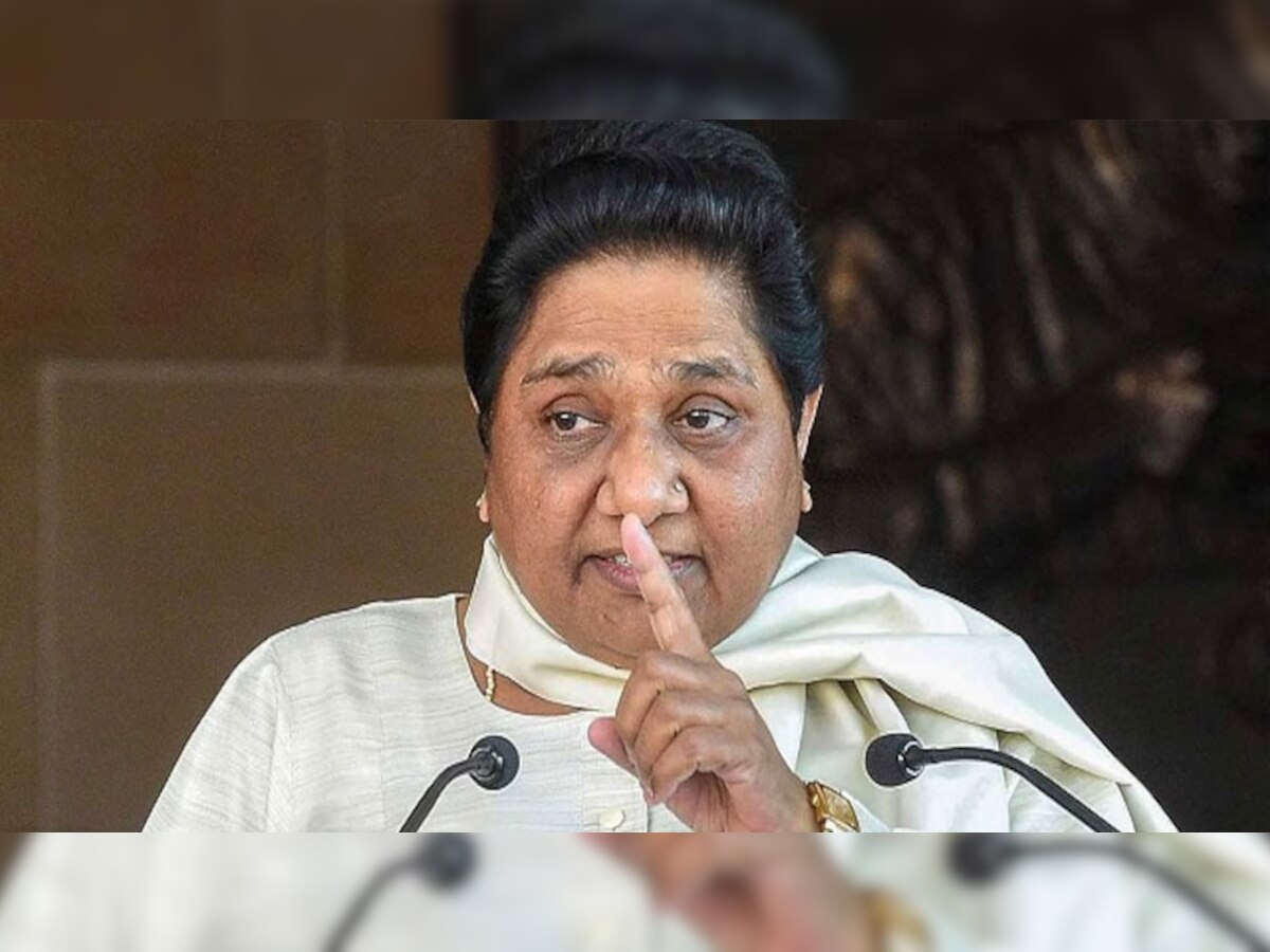 Mayawati: अपने रिश्तेदारों से नाराज हुईं BSP सुप्रीमो मायावती, कहा- स्वार्थी लोगों की कमी नहीं