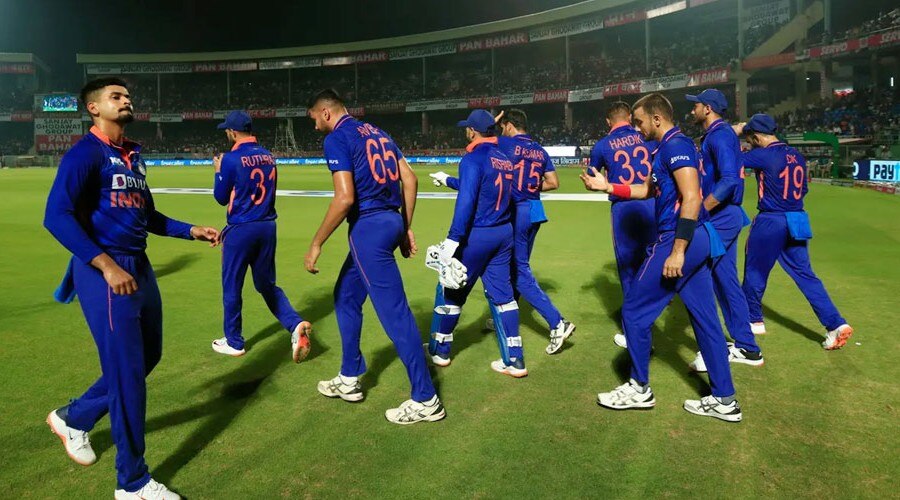 सिर्फ ट्रोलिंग से बचने के लिये ही भारतीय टीम में किया था शामिल!, बिना खिलाये दिखाया बाहर का रास्ता