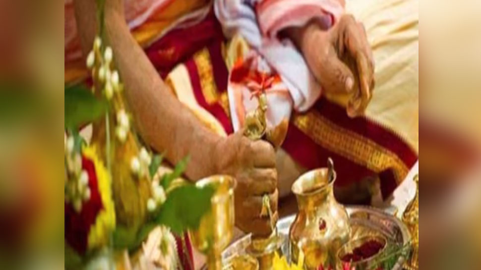 Karkurkar Ritual Vedic gurukul where 10 thousand students become guru of Vedas and ...