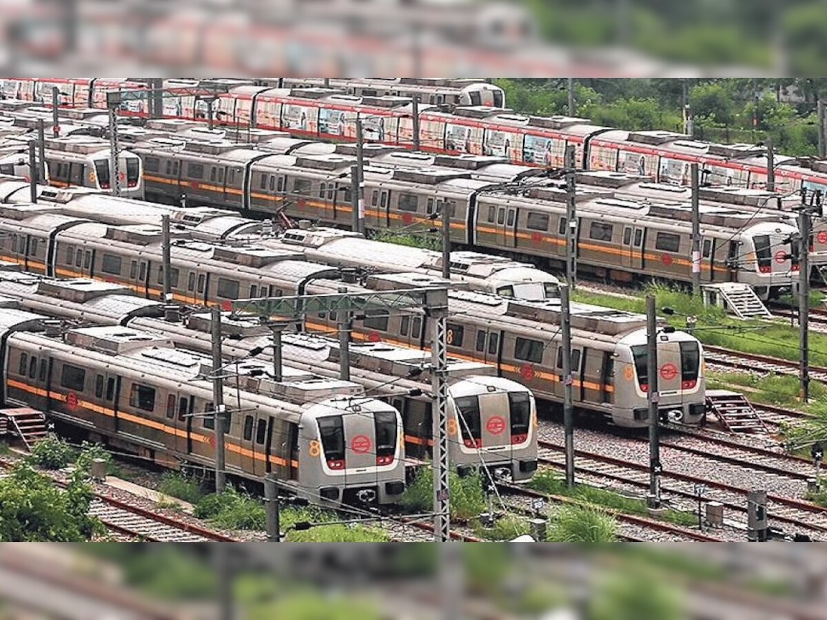 Delhi Metro की केबल ले उड़े चोर, दिनभर ब्लू लाइन रूट पर ट्रेन सेवाएं रहेंगी प्रभावित