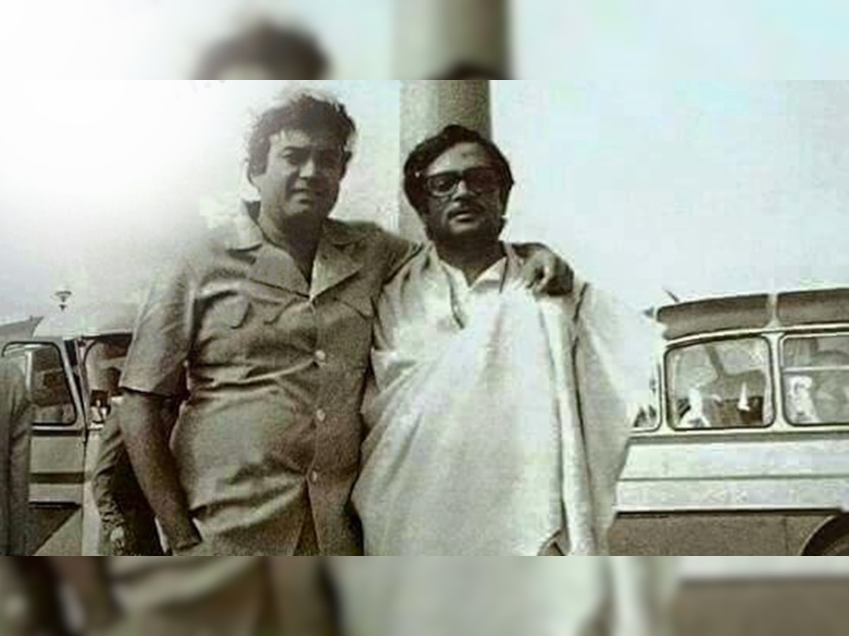 Bollywood Legends: जब संजीव कुमार के कहने पर गुलजार ने हमेशा के लिए छोड़ दी अपनी यह प्यारी चीज