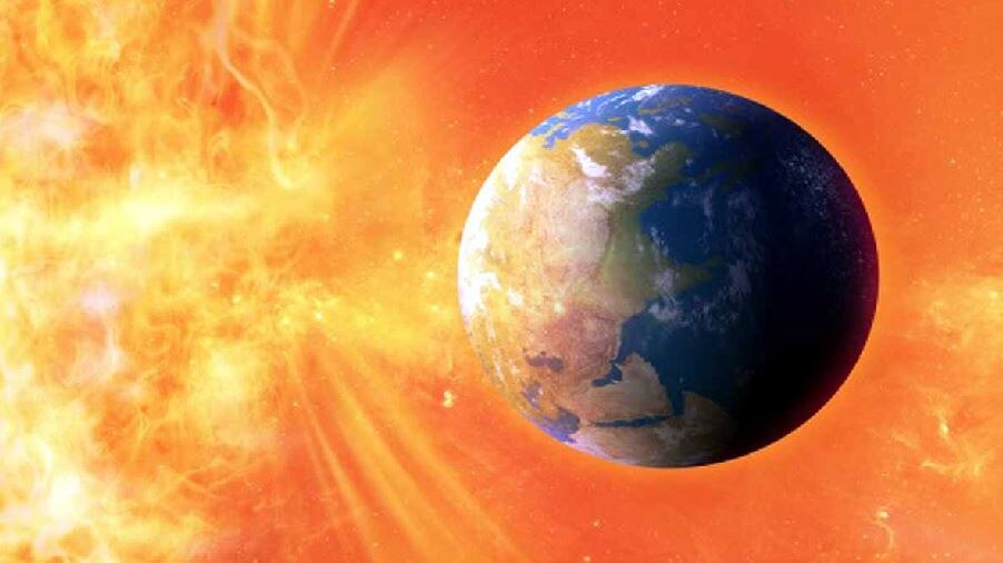 Solar Storm: पृथ्वी से आज टकराएगा सौर तूफान, आपके आस-पास इन चीजों पर दिखेगा असर