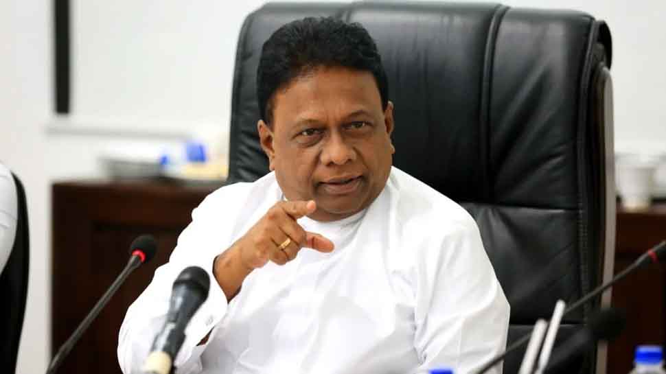 Dullas Alahapperuma Dullas Alahapperuma