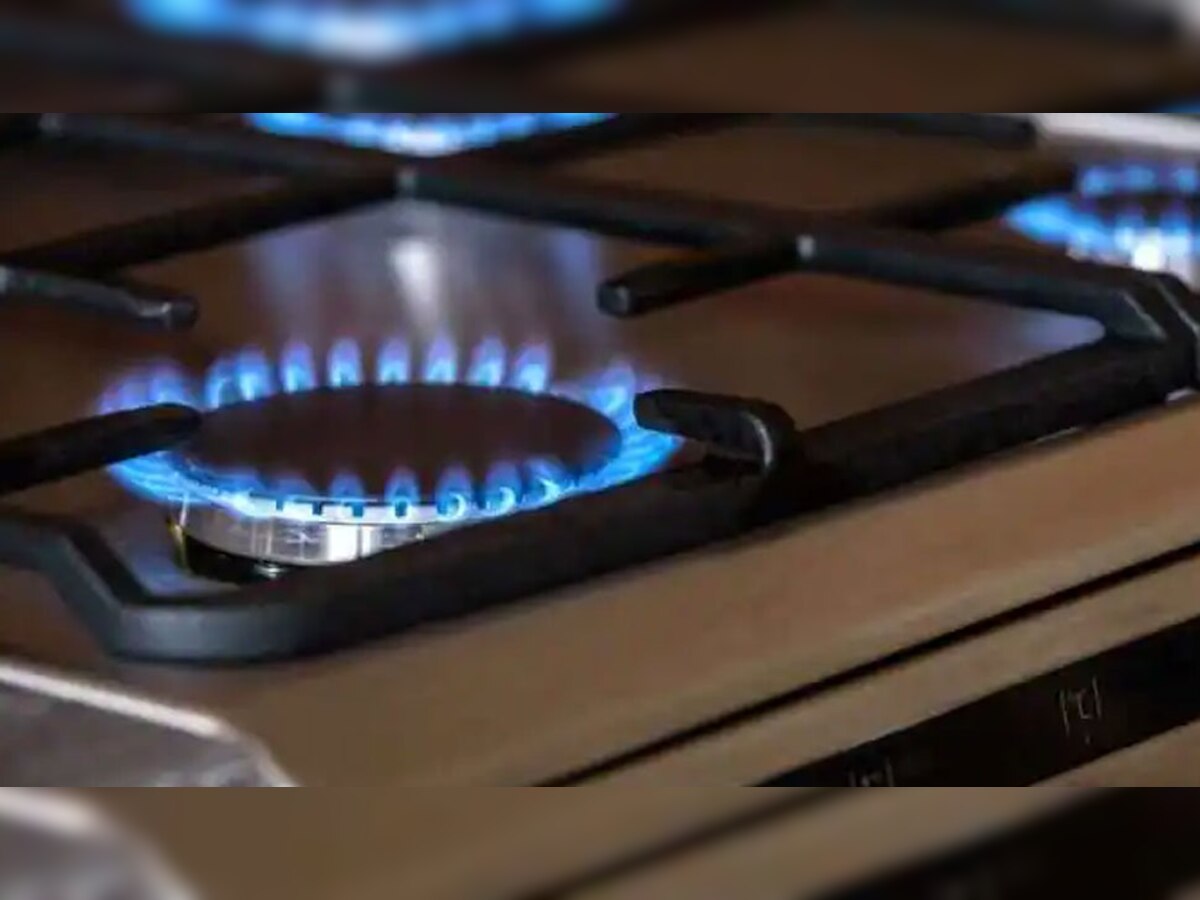 Cooking gas: घरों में इस्तेमाल होने वाले चूल्हे की गैस से कैंसर का खतरा, आपको सावधान करने वाली रिपोर्ट