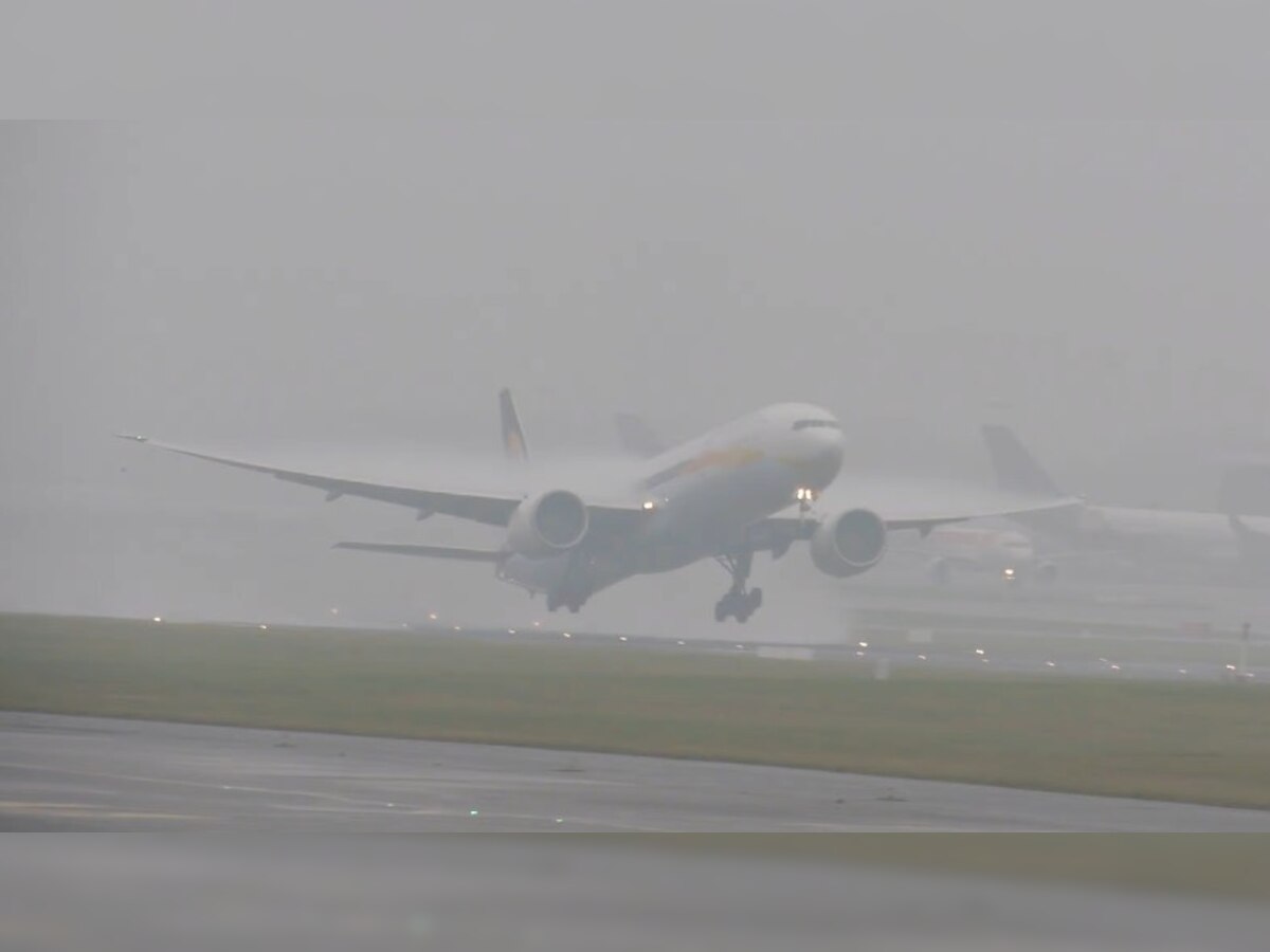 MP में भारी बारिश से विजिबिलिटी हुई कम, उड़ान नहीं भर सका केंद्रीय मंत्री का विमान 