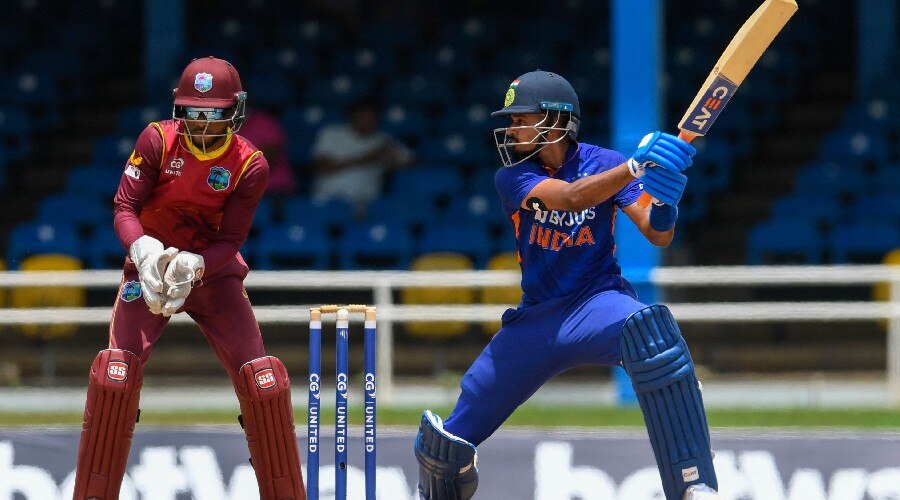 IND vs WI: वेस्टइंडीज में फूटा श्रेयस अय्यर का गुस्सा, गेंदबाजों की पिटाई कर नाम किया बड़ा रिकॉर्ड