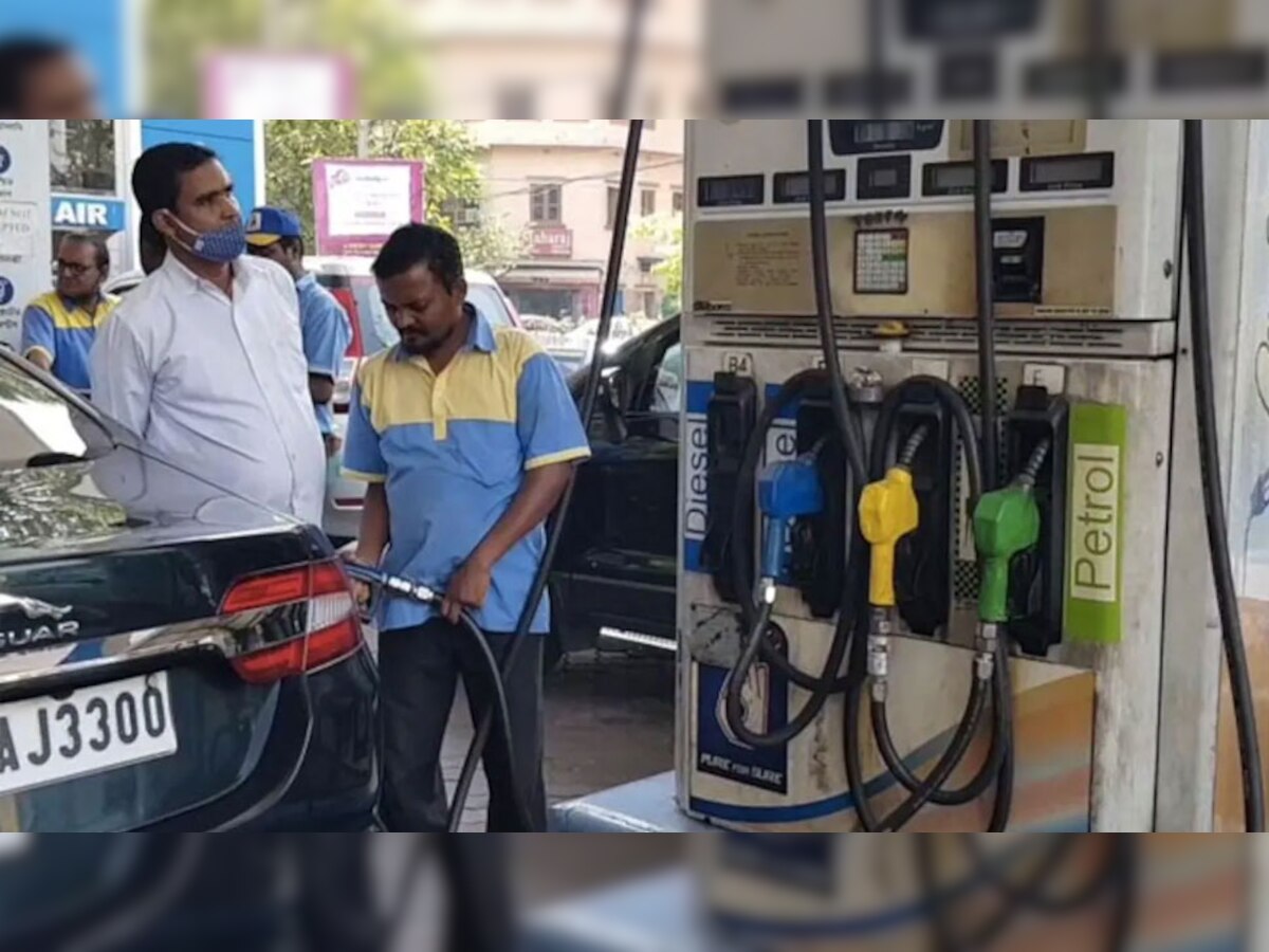 Petrol-Diesel Price: कच्चे तेल सस्ता होने के बाद पेट्रोल-डीजल को लेकर ताजा अपडेट! जानें अपने शहर का रेट