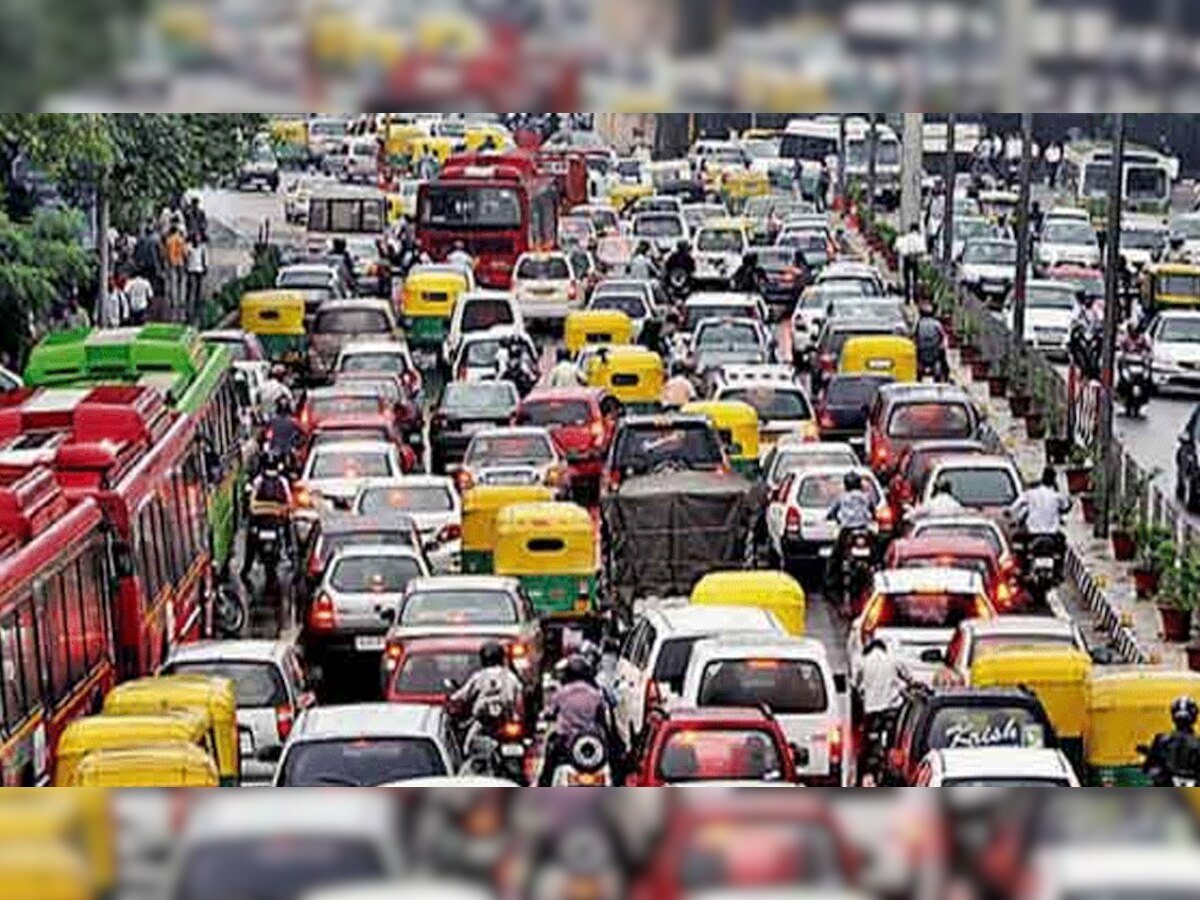 Delhi Traffic Alert: कांवड़ यात्रा और कांग्रेस का प्रदर्शन, दिल्ली की इन सड़कों पर लगेगा लंबा जाम