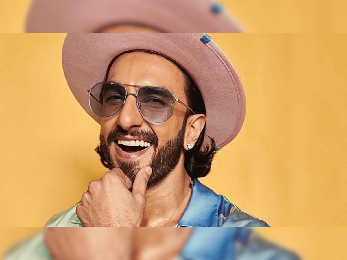 Ranveer Singh Nude: न्यूड फोटोशूट को लेकर Ranveer Singh पर  FIR दर्ज, जाना पड़ सकता है जेल