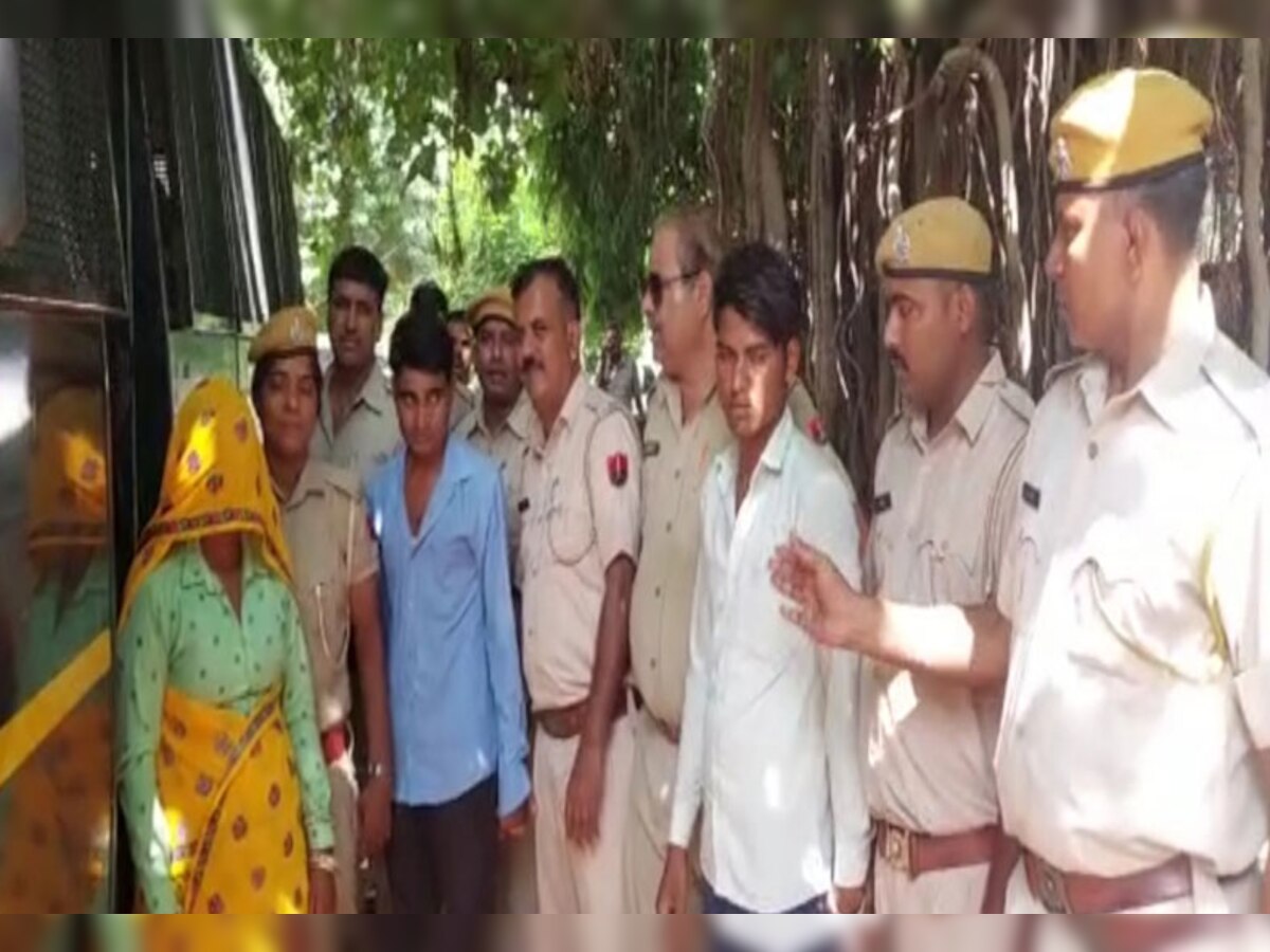 पुलिस की गिरफ्त में ओरोपी 