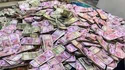 अर्पिता के दूसरे फ्लैट से भी नोटों के अंबार, गोल्‍ड के साथ अब तक मिले इतने करोड़