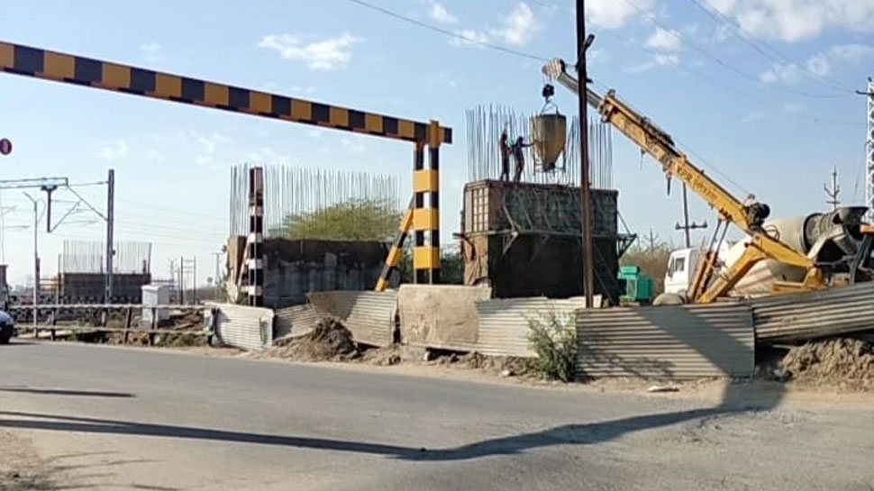 slow running bridge construction work in Nasirabad people upset