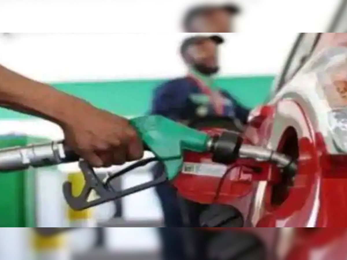 Petrol-Diesel Price: यूपी में अब नहीं बढ़ेंगे पेट्रोल-डीजल के दाम, सीएम योगी ने ले लिया ये बड़ा फैसला