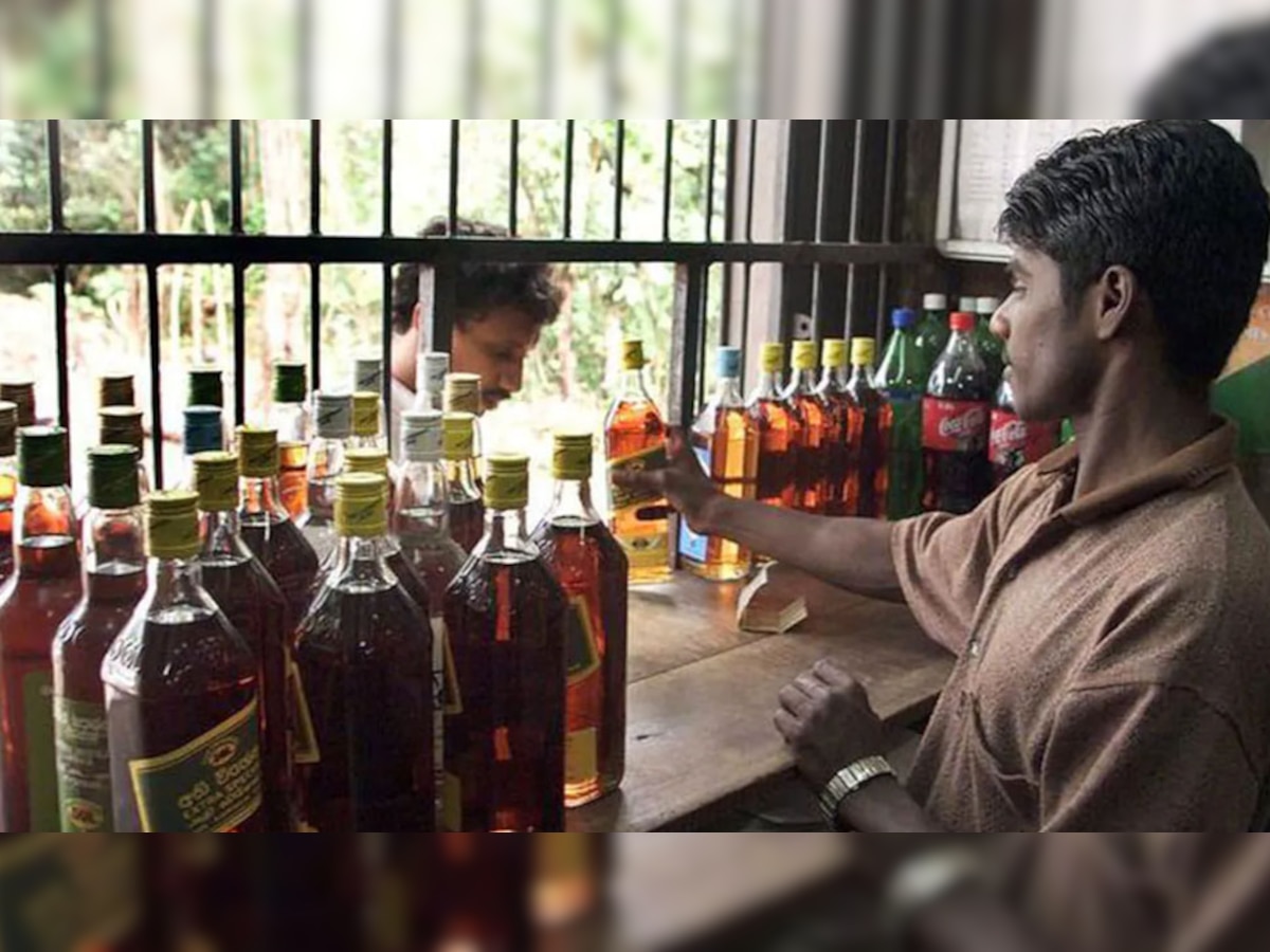 New Liquor Policy: दिल्ली में शराब पर मिलता रहेगा डिस्काउंट या अब ऑफर खत्म? यहां दूर करें कन्फ्यूजन