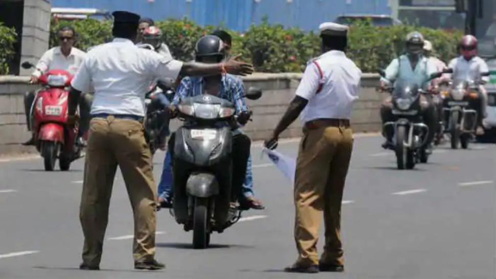 Delhi Meerut Expressway two wheeler Challan । Challan इस सड़क पर बाइक