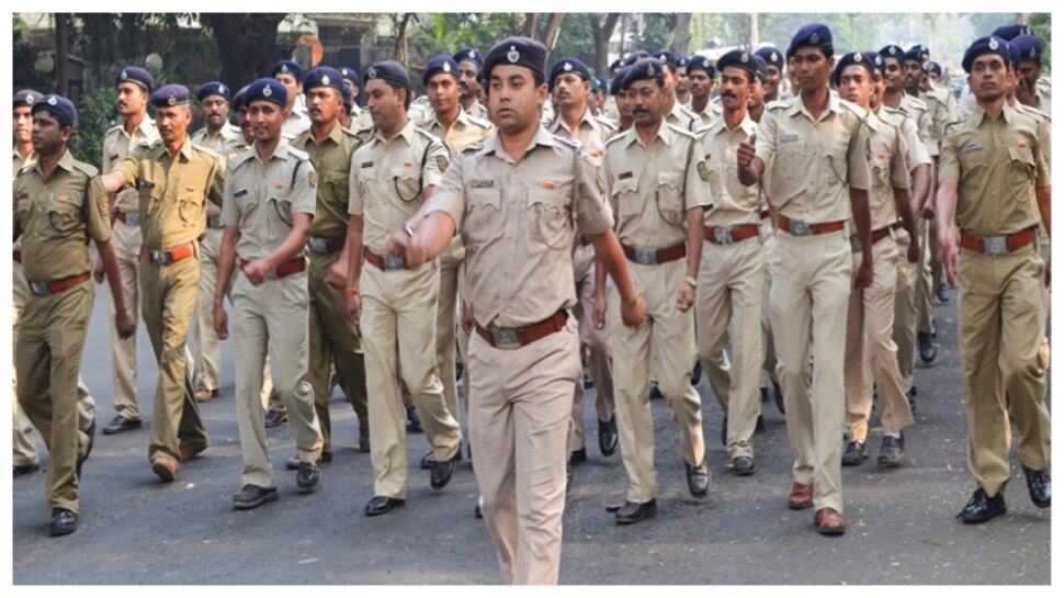 दिल्ली पुलिस में इन पदों पर नौकरी पाने वालों को मिलेगी इतनी सैलरी, 53 साल है आयु सीमा