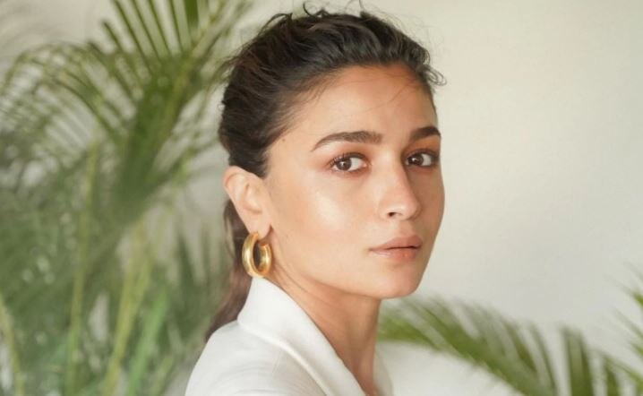 Alia Bhatt ने इनर वियर्स छिपाने को लेकर कह दी ये बात, सेक्सिस्ट कमेंट्स का मुंहतोड़ जबाव